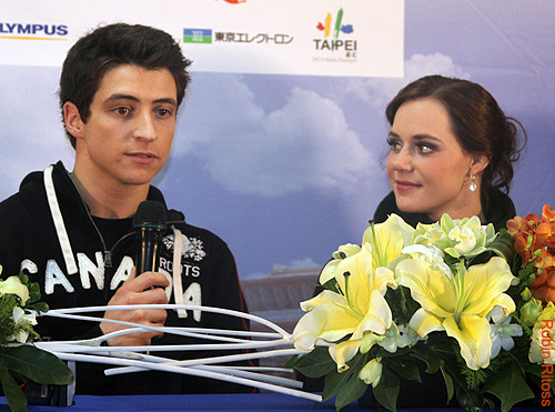 Tessa Virtue &amp; Scott Moir (CAN) 1st after SD