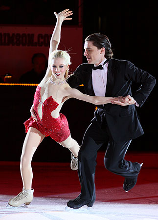 Alison Carey &amp; Ryan Van Natten