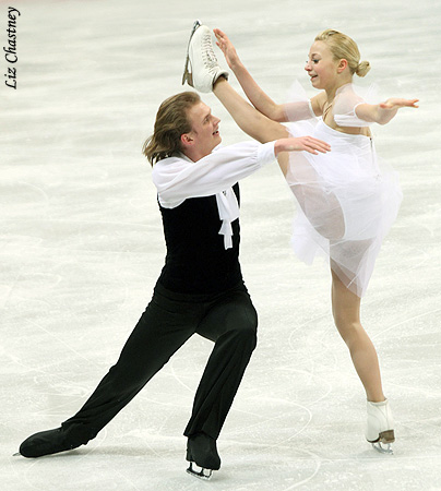 Evgenia Kosigina &amp; Nikolai Moroshkin (RUS)
