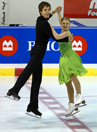 Larissa Van As &amp; Troy Shindle