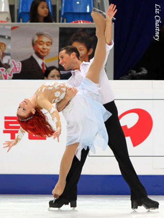 Brooke Frieling &amp; Lionel Rumi (ISR) plus some real (and not-so-real) heads in the background