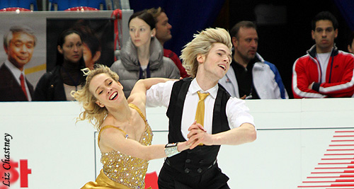 Pernelle Carron &amp; Lloyd Jones (FRA) (find the person who isn't really there!)