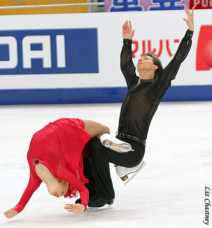 Ekaterina Bobrova &amp; Dmitri Soloviev (RUS)