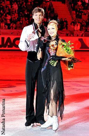 Ekaterina Bobrova &amp; Dmitri Soloviev (RUS), bronze