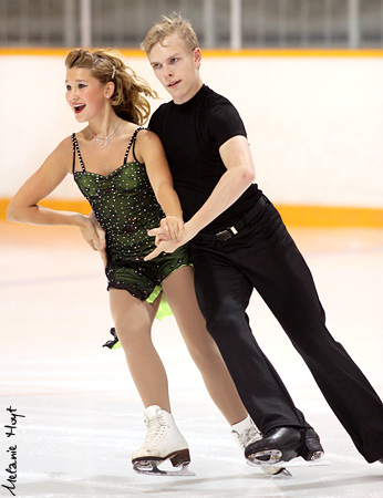 Cassandre Lapierre &amp; Malcolm Jones