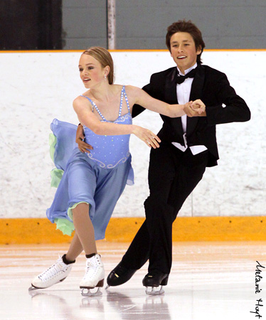 Katie Desveaux &amp; Dmitre Razgulajevs