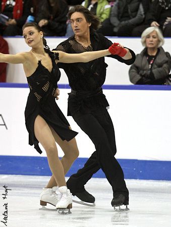 Ekaterina Pushkash &amp; Jonathan Guerreiro (RUS)