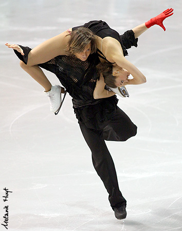 Ekaterina Pushkash &amp; Jonathan Guerreiro (RUS)