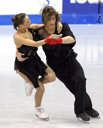 Ekaterina Pushkash &amp; Jonathan Guerreiro (RUS)