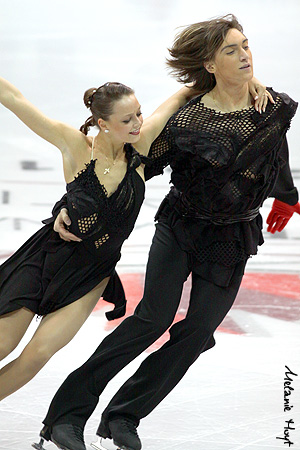 Ekaterina Pushkash &amp; Jonathan Guerreiro (RUS)