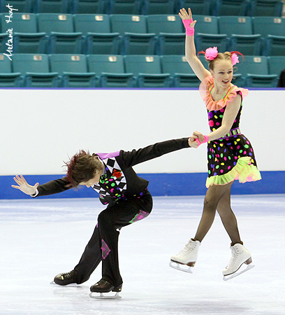 Katie Desveaux &amp; Dmitre Razgulajevs