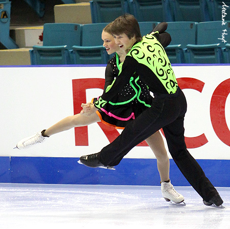 Katie Desveaux &amp; Dmitre Razgulajevs
