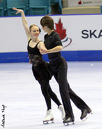 Katie Desveaux &amp; Dmitre Razgulajevs