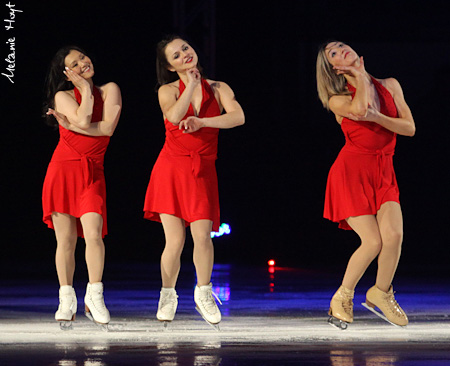 Kyoko Ina, Sasha Cohen, and Sinead Kerr