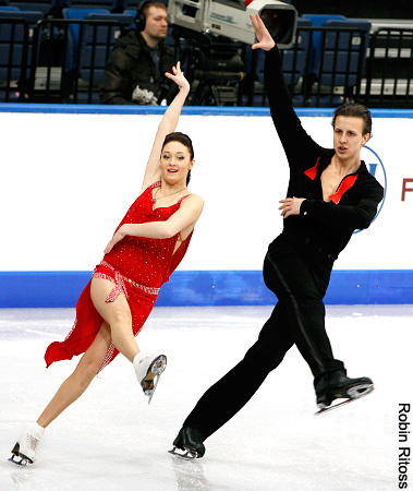 Ksenia Pecherkina &amp; Aleksandrs Jakushin (LAT)