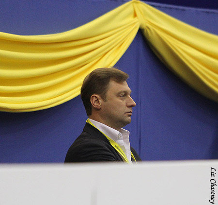 Natalia Popova (UKR)'s coach, Viktor Petrenko