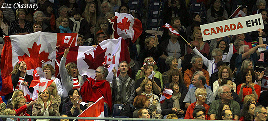 Canadians fans after Ralph &amp; Hill's free dance