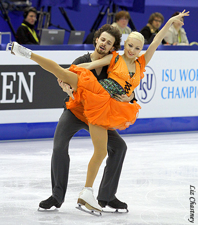 Alexandra Zvorygina &amp; Maciej Bernadowski (POL)