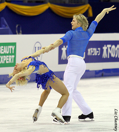 Pernelle Carron &amp; Lloyd Jones (FRA)