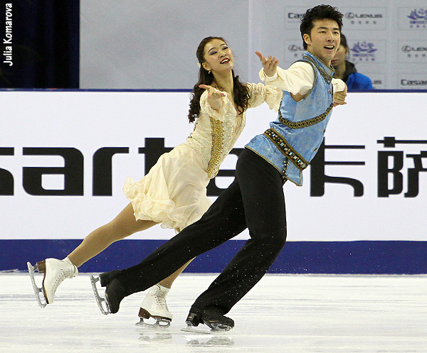 Xintong Huang & Xun Zheng (CHN)