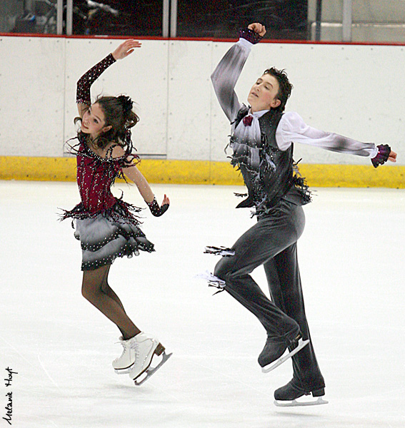 Lorraine McNamara & Quinn Carpenter (USA)