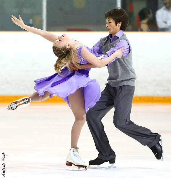 Katie Desveaux & Dmitre Razgulajevs