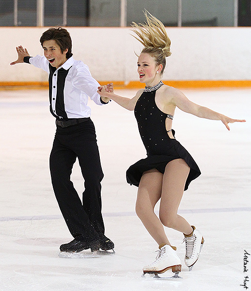 Katie Desveaux & Dmitre Razgulajevs (CAN)