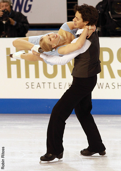 Kaitlyn Weaver & Andrew Poje (CAN)