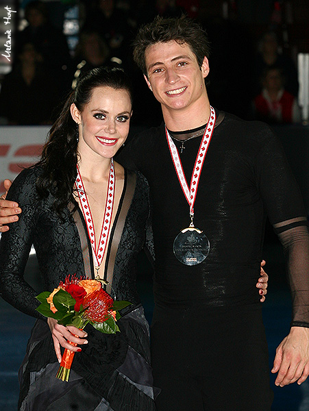 Tessa Virtue & Scott Moir (CAN) Gold