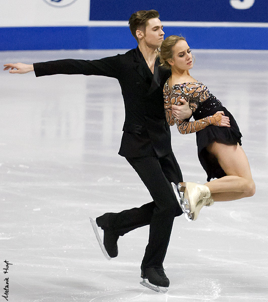Pernelle Carron & Lloyd Jones (FRA)