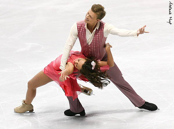 Ekaterina Riazanova & Ilia Tkachenko (RUS)