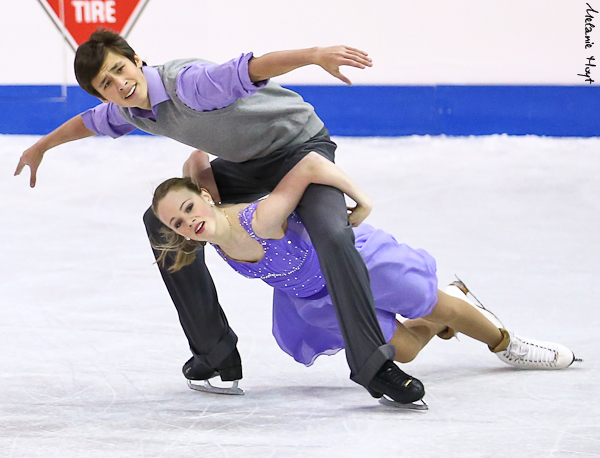 Katie Desveaux & Dmitre Razgulajevs
