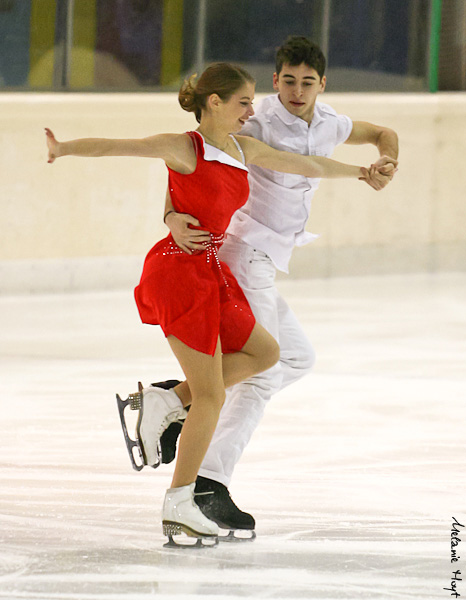 Alexandra Nazarova & Maxim Nikitin (UKR)