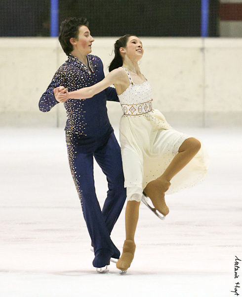 Lorraine McNamara & Quinn Carpenter (USA)