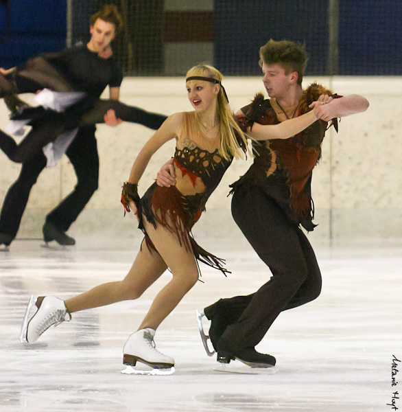 Olga Jakushina & Aleksandrs Grishins (LAT)