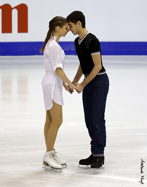 Alexandra Nazarova & Maxim Nikitin (UKR) 