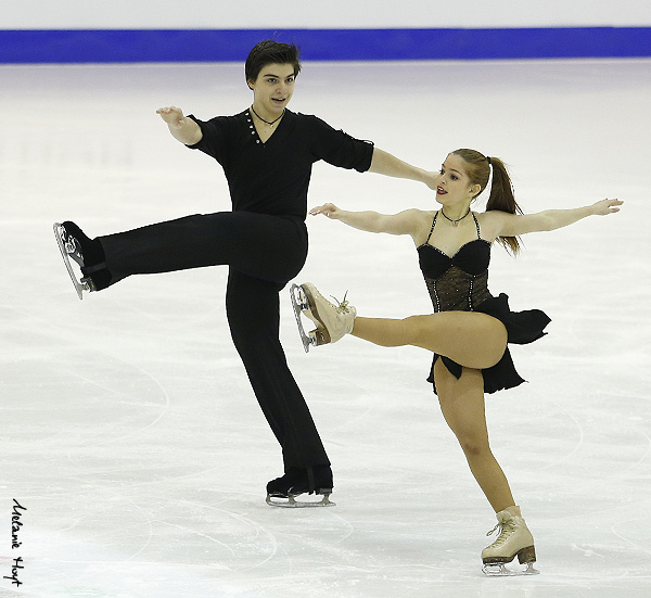 Cagla Demirsal & Berk Akalin (TUR) 