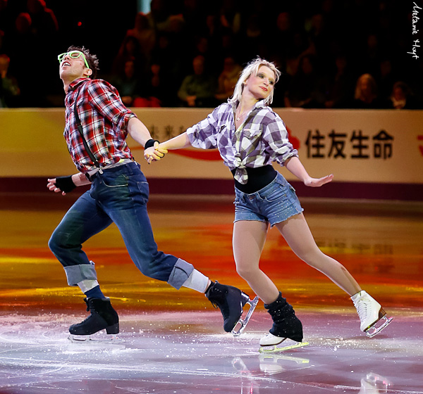 Kirsten Moore-Towers & Dylan Moscovitch (CAN)