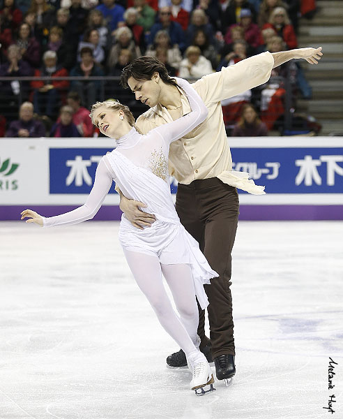 Kaitlyn Weaver & Andrew Poje (CAN)