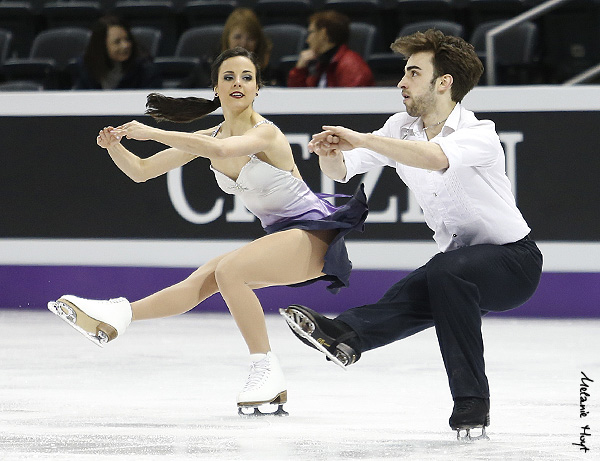 Sara Hurtado & Adria Diaz (ESP) 