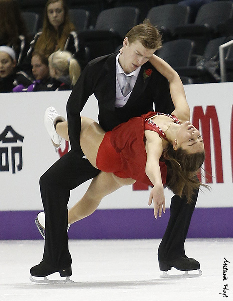 Ekaterina Riazanova & Ilia Tkachenko (RUS) 