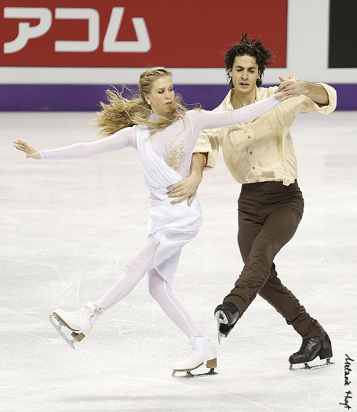 Kaitlyn Weaver & Andrew Poje (CAN) 