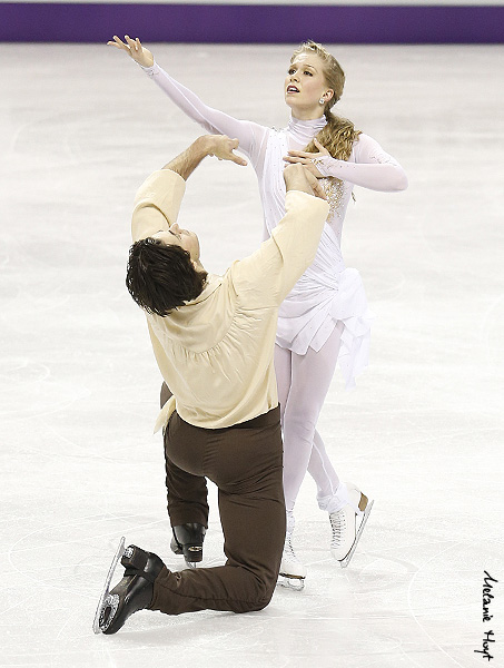Kaitlyn Weaver & Andrew Poje (CAN) 