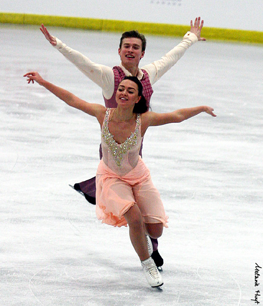 Ekaterina Riazanova & Ilia Tkachenko (RUS) 