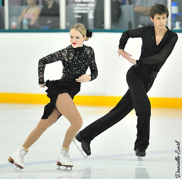 Katie Desveaux & Dmitre Razgulajevs