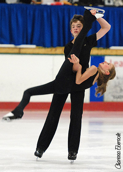 Chloe Lewis & Logan Bye