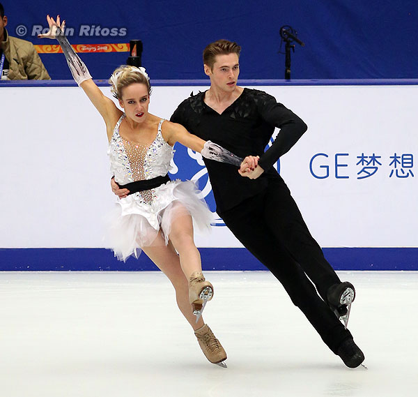 Pernelle Carron & Lloyd Jones (FRA)