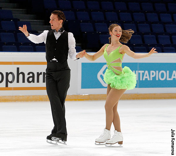 Olesia Karmi & Max Lindholm (FIN) 
