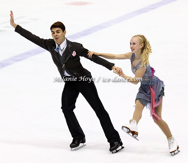 Julia Biechler & Damian Dodge (USA) 