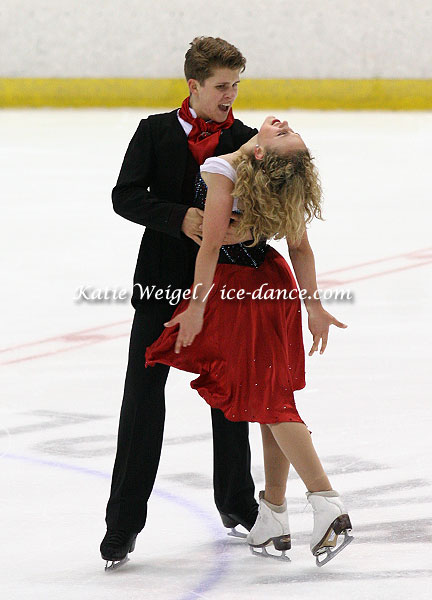 Whitney Miller & Shane Firus (CAN) 